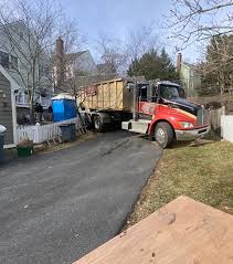 Best Estate Cleanout  in Reese, MI